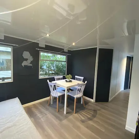 Mobil-home Dans Un Calme Et Familial Chez Cesar *